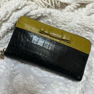MIU MIU ZIPPY LONG ZIPPY WALLET -REHABBED COLOR
